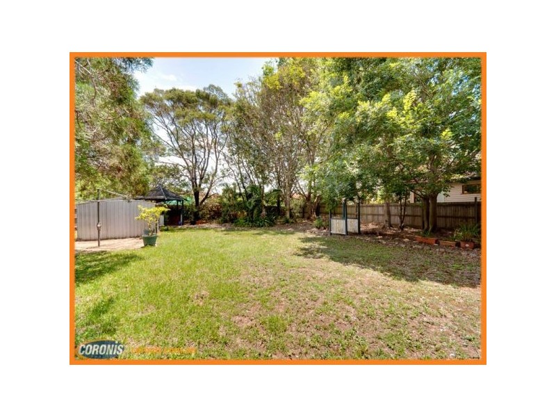 17 Brook Street, Everton Park QLD 4053