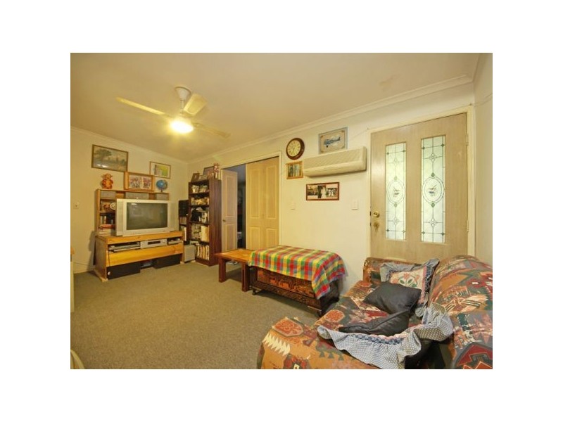 1 Shearwater Court, Deception Bay QLD 4508