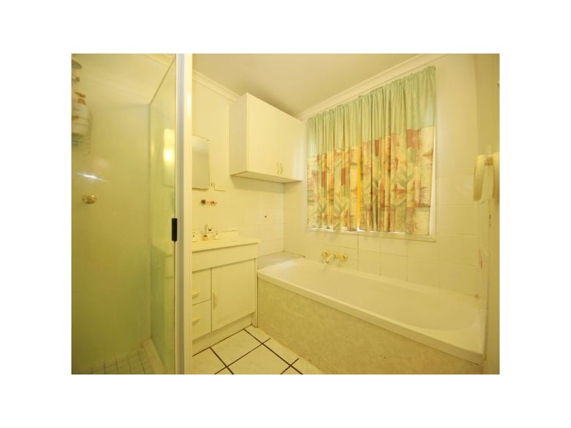 1 Shearwater Court, Deception Bay QLD 4508