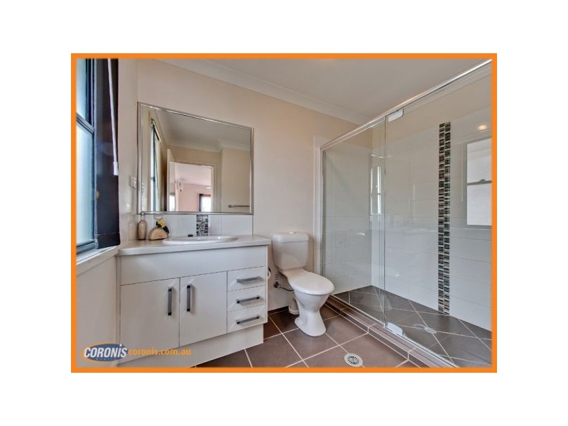 6 Cascades Street, Springfield Lakes QLD 4300