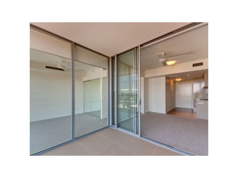 30503/2 Harbour Road, Hamilton QLD 4007