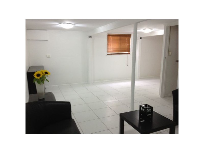 11 Cramb Street, Bracken Ridge QLD 4017