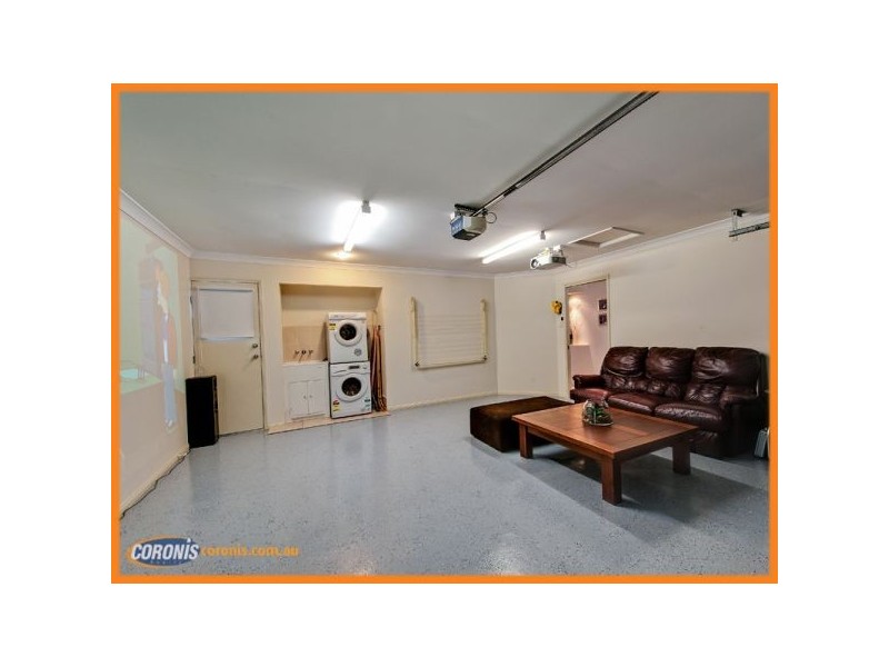 28 Shearwater Terrace, Springfield Lakes QLD 4300