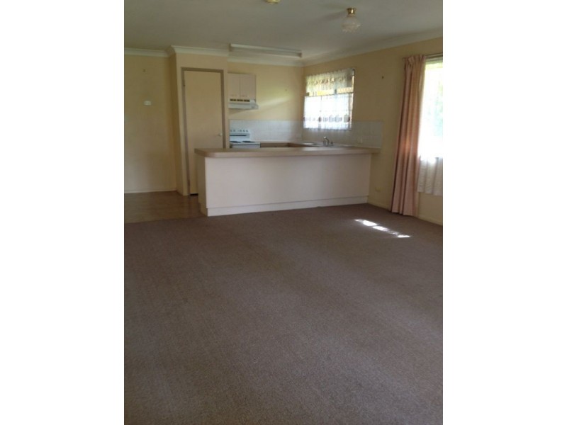 1/8 Neil Street, Caboolture QLD 4510