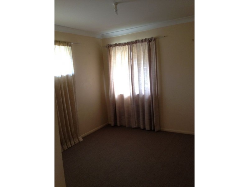 1/8 Neil Street, Caboolture QLD 4510