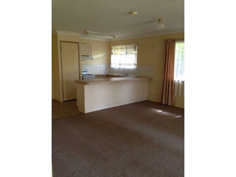 1/8 Neil Street, Caboolture QLD 4510