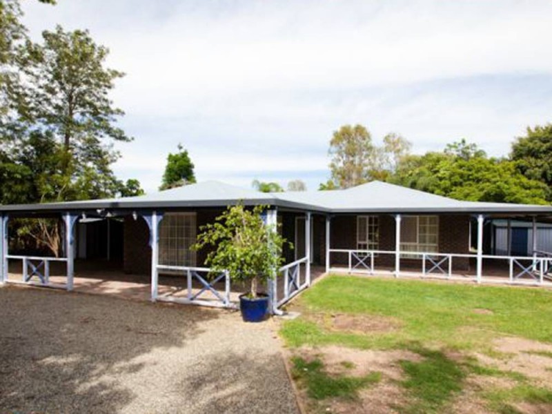 125 Cedar Road, Redbank Plains QLD 4301