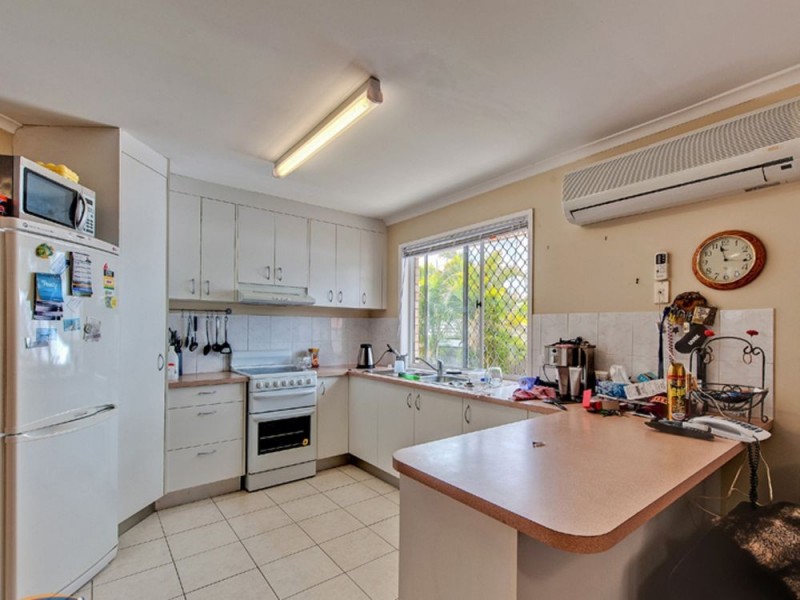 31 Packett Crescent, Loganlea QLD 4131