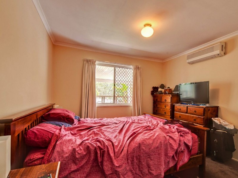 31 Packett Crescent, Loganlea QLD 4131