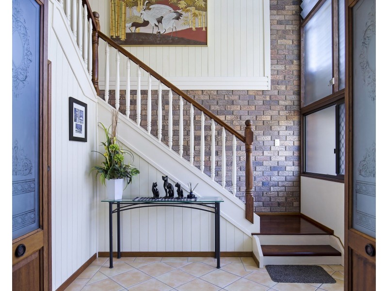 22 Bates Drive, Everton Hills QLD 4053