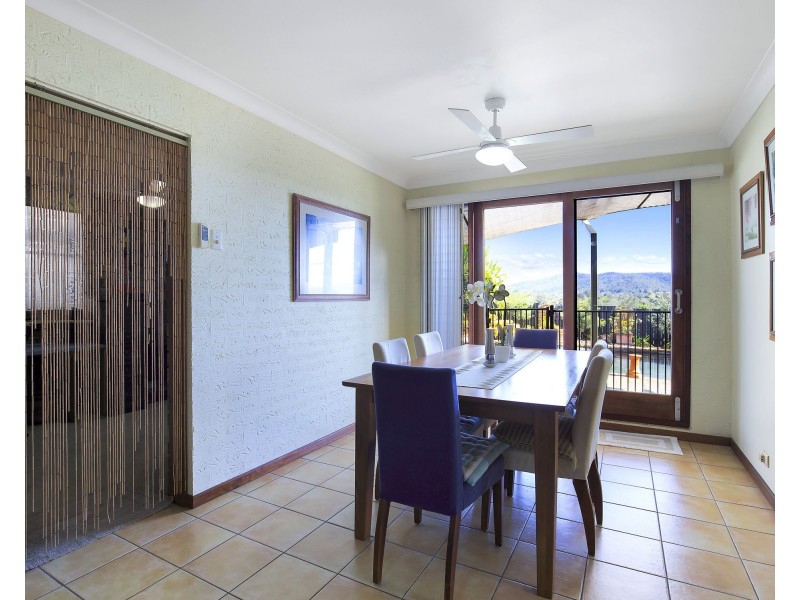 22 Bates Drive, Everton Hills QLD 4053