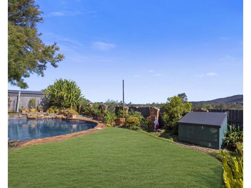 22 Bates Drive, Everton Hills QLD 4053