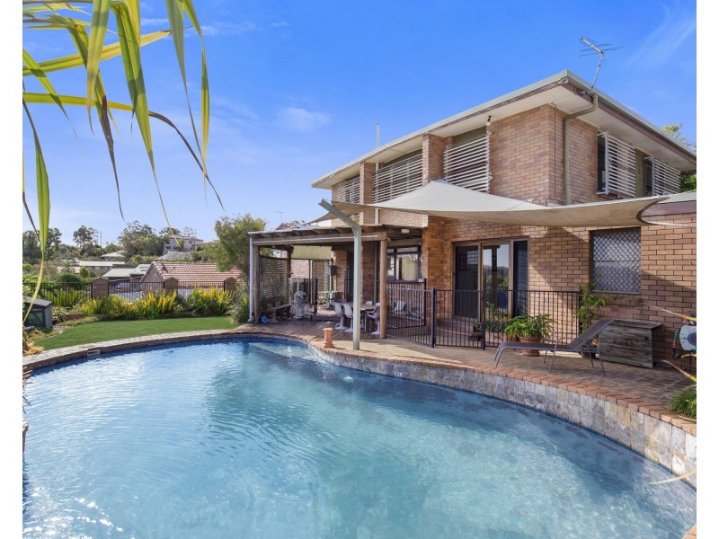 22 Bates Drive, Everton Hills QLD 4053