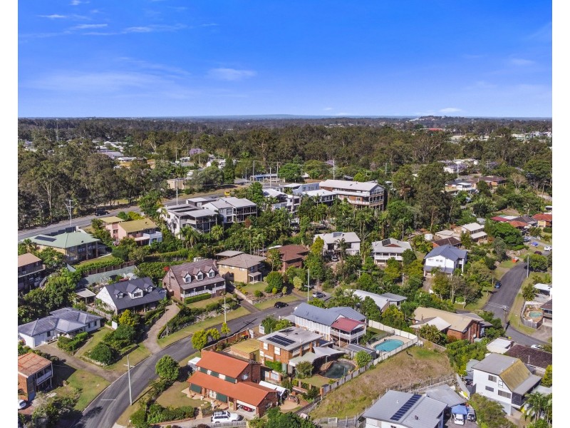 22 Bates Drive, Everton Hills QLD 4053