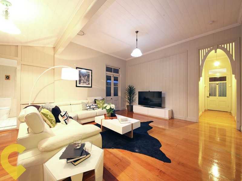74 Felix Street, Wooloowin QLD 4030