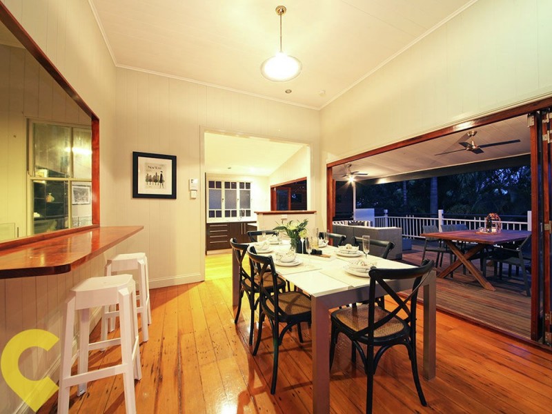 74 Felix Street, Wooloowin QLD 4030