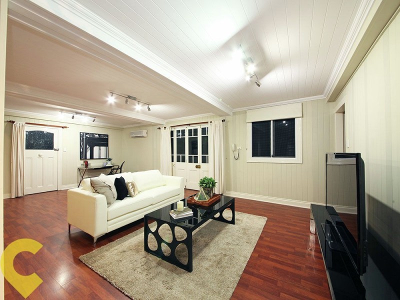 74 Felix Street, Wooloowin QLD 4030