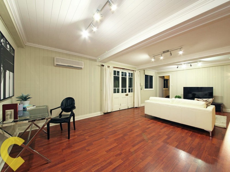 74 Felix Street, Wooloowin QLD 4030