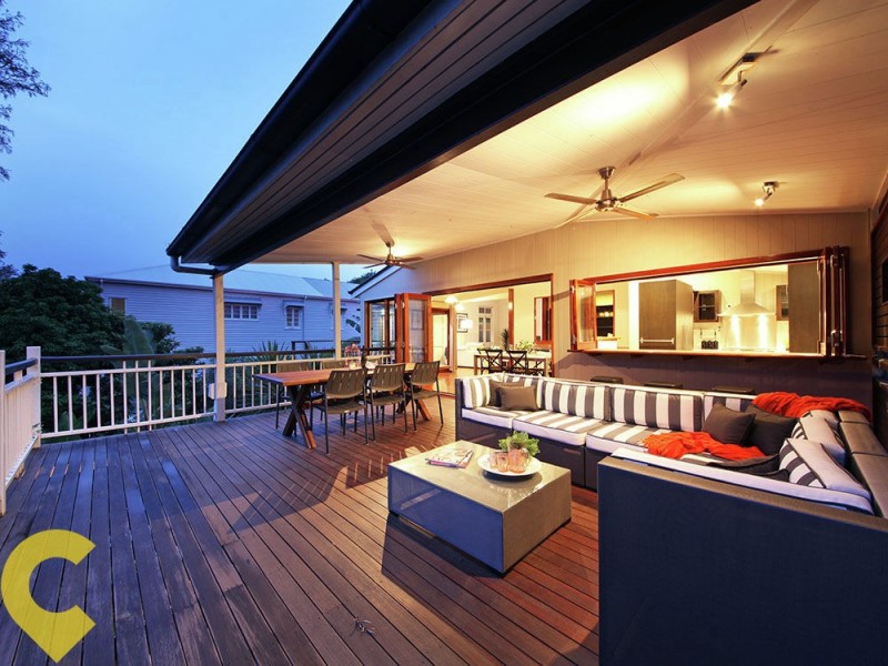 74 Felix Street, Wooloowin QLD 4030