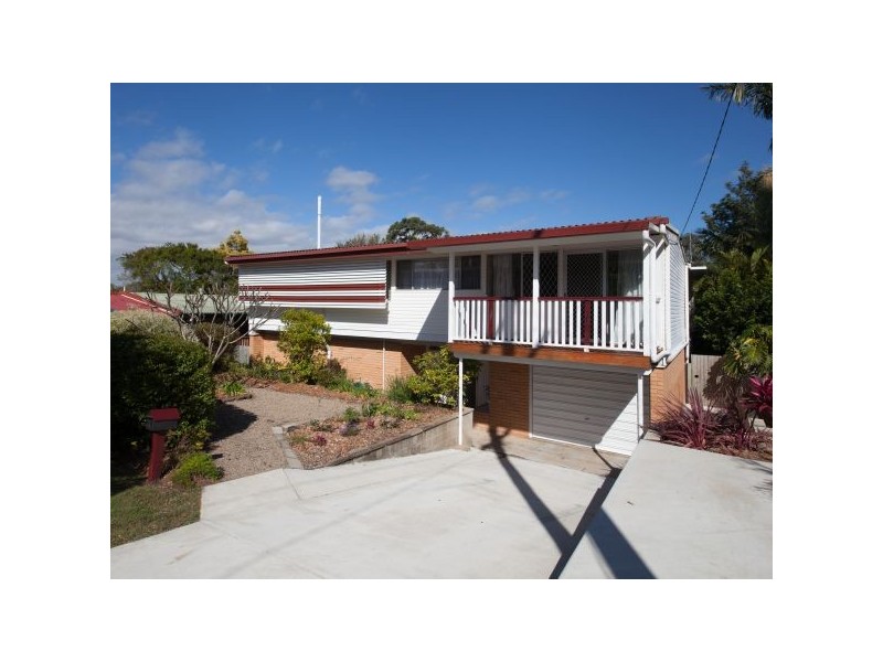 53 Yanderra Avenue, Arana Hills QLD 4054