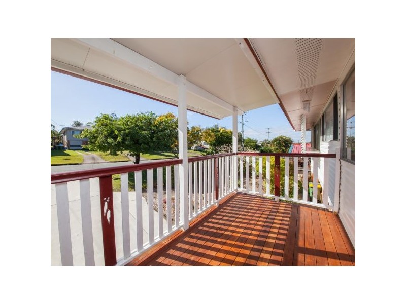 53 Yanderra Avenue, Arana Hills QLD 4054