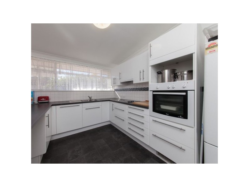 53 Yanderra Avenue, Arana Hills QLD 4054