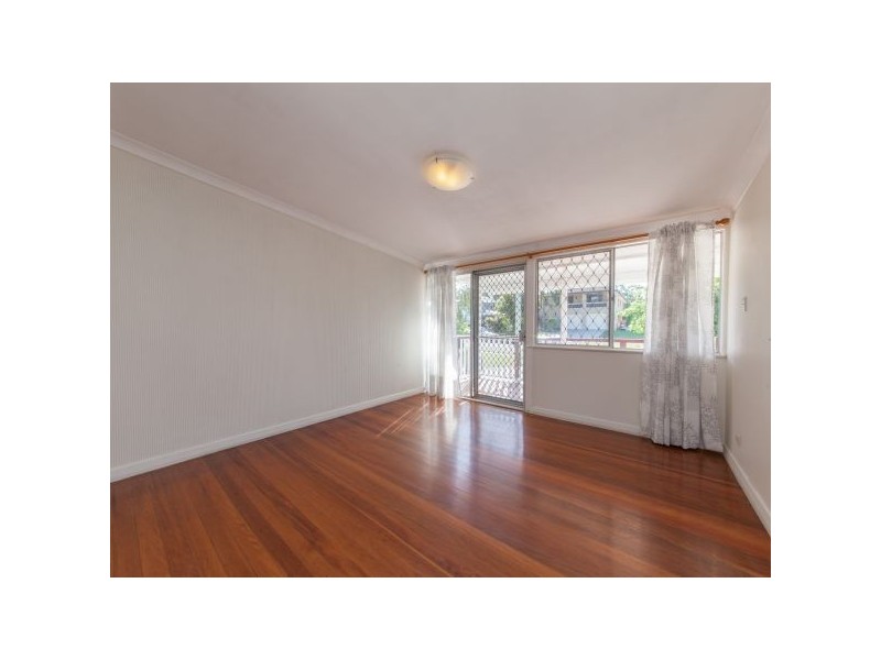 53 Yanderra Avenue, Arana Hills QLD 4054