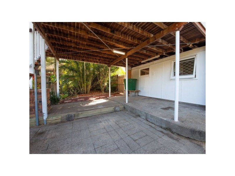 53 Yanderra Avenue, Arana Hills QLD 4054