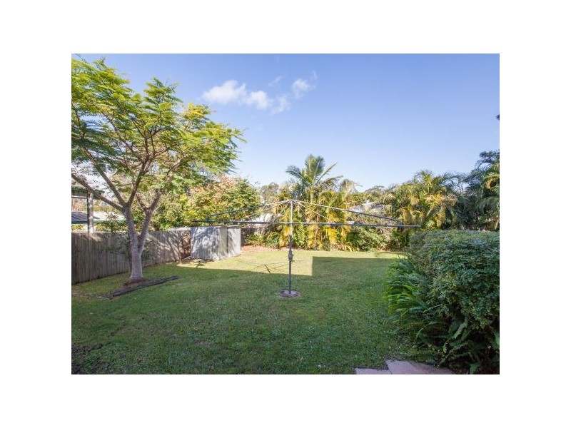 53 Yanderra Avenue, Arana Hills QLD 4054