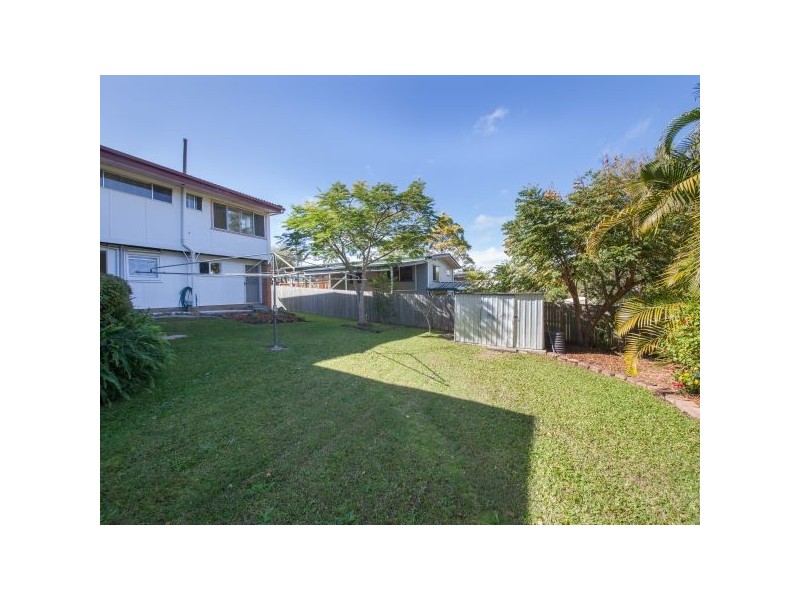 53 Yanderra Avenue, Arana Hills QLD 4054