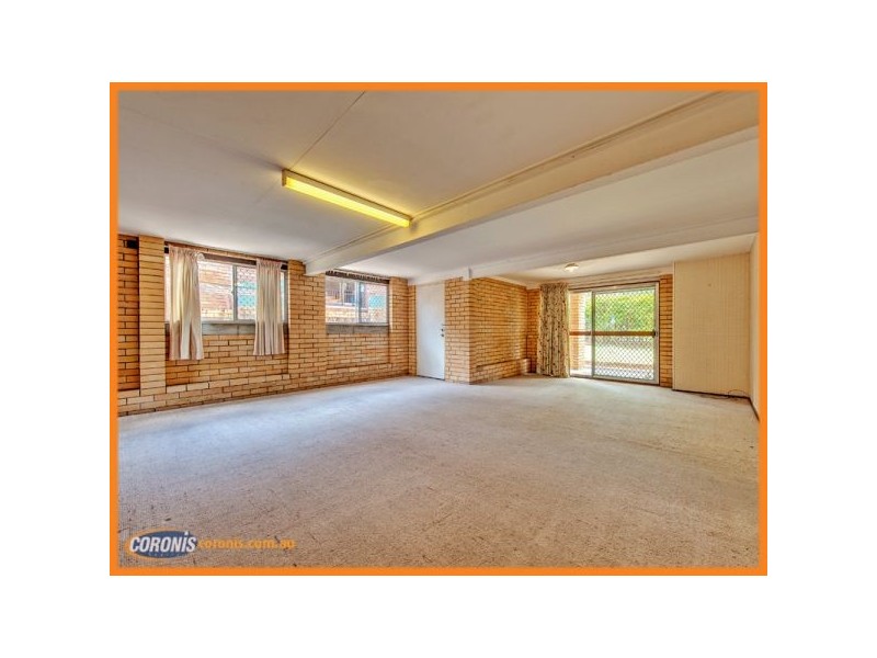 38 Nevern Street, Macgregor QLD 4109