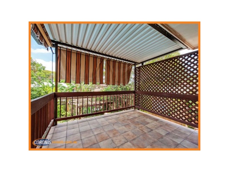 38 Nevern Street, Macgregor QLD 4109