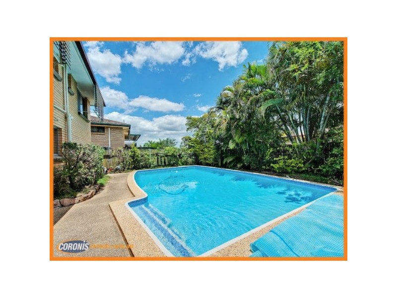 38 Nevern Street, Macgregor QLD 4109