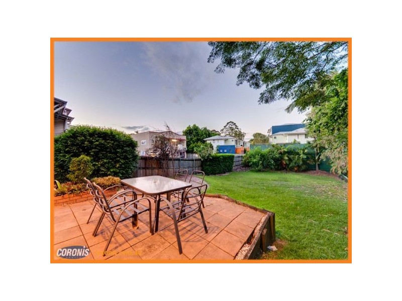 14 Somerset Street, Windsor QLD 4030