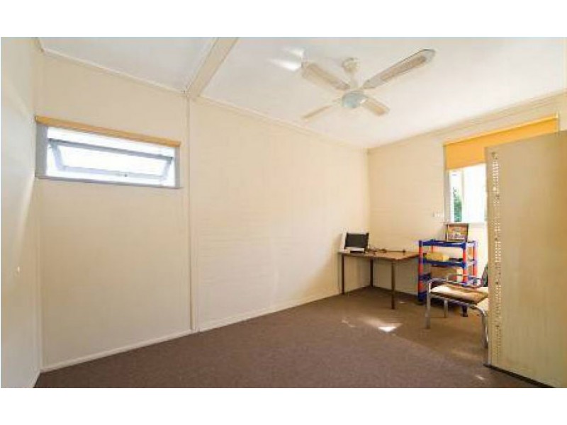 1/1079 Anzac Ave, Petrie QLD 4502