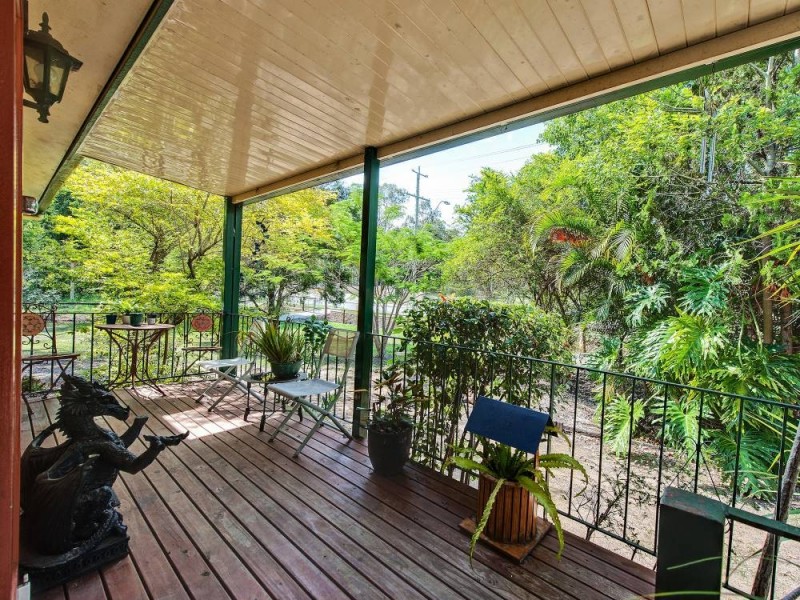 22 Jones Road, Bellbird Park QLD 4300