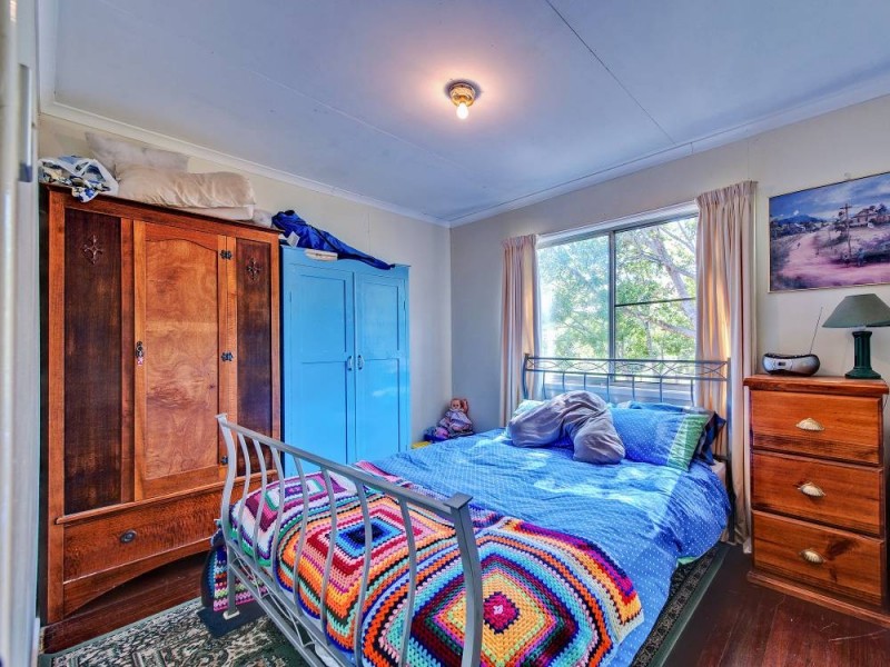 22 Jones Road, Bellbird Park QLD 4300