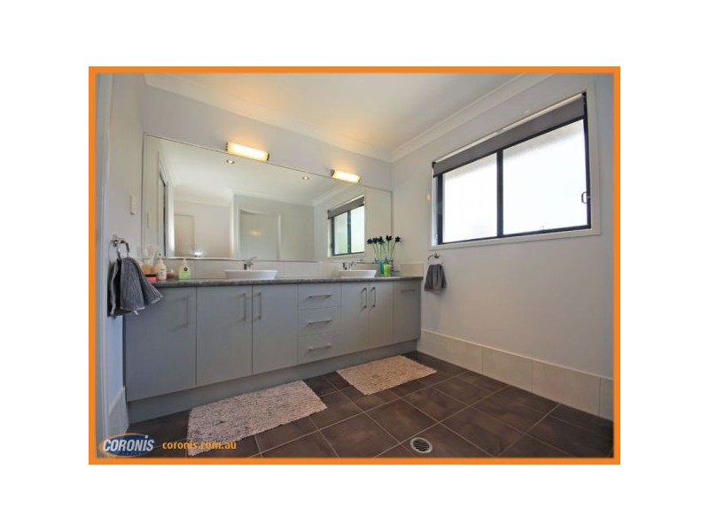 7 Venice Crescent, Brighton QLD 4017