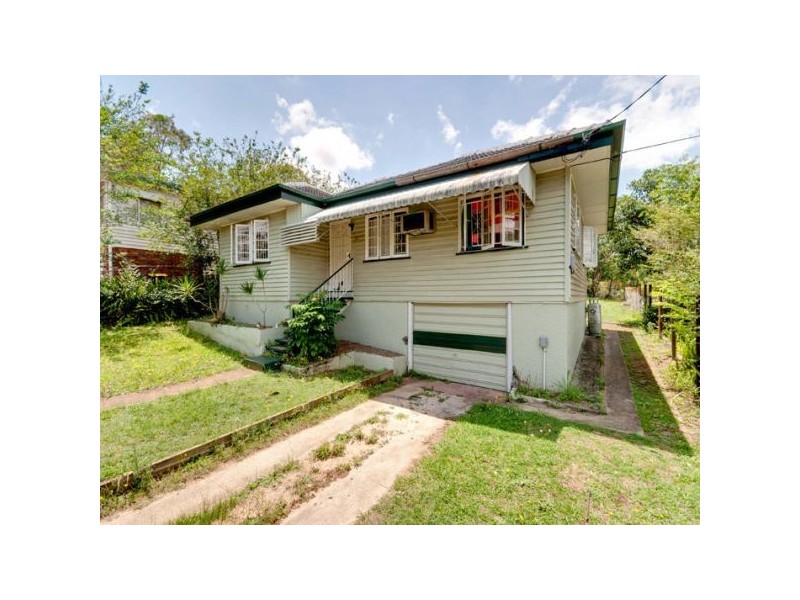117 Appleby Road, Stafford Heights QLD 4053