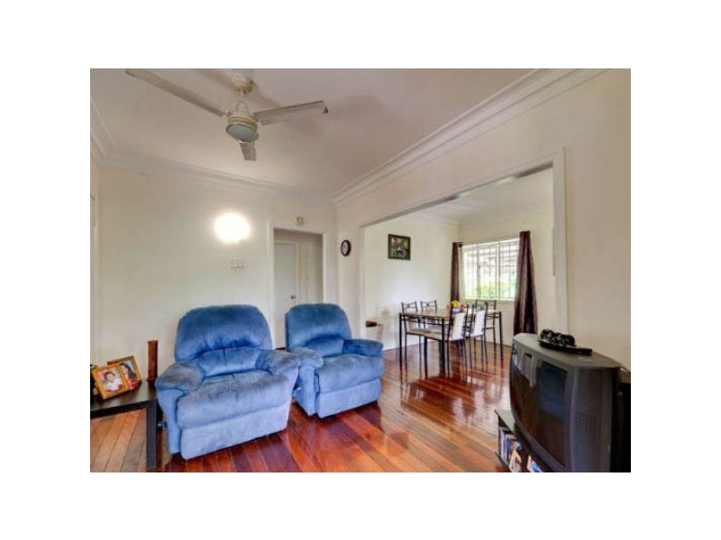 117 Appleby Road, Stafford Heights QLD 4053