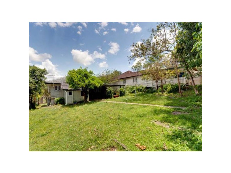 117 Appleby Road, Stafford Heights QLD 4053