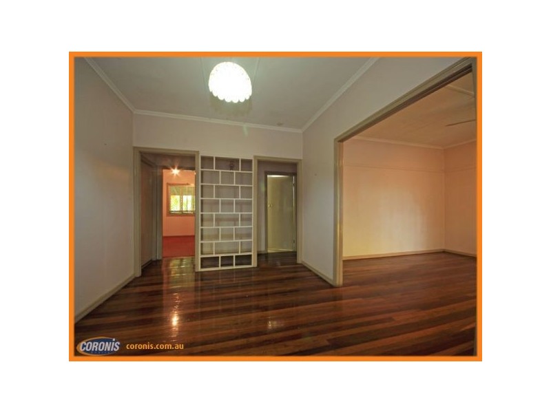 1316 Anzac Avenue, Kallangur QLD 4503