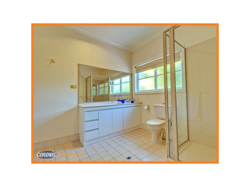 108 Dennis Road, Springwood QLD 4127