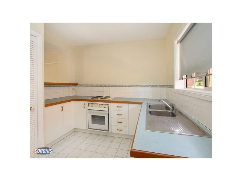 2/63 Montpelier Street, Clayfield QLD 4011