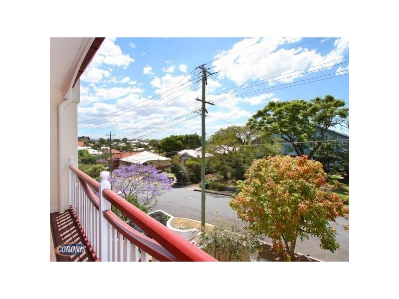 2/63 Montpelier Street, Clayfield QLD 4011