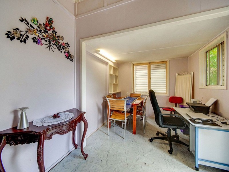 45 Railway Parade, Mitchelton QLD 4053