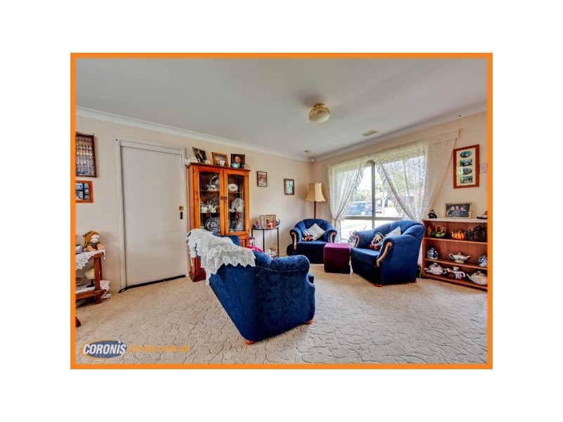 8 Sandown Court, Crestmead QLD 4132