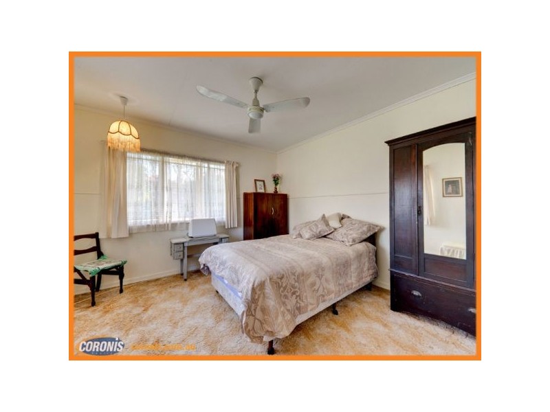 81 Eleventh Avenue, Kedron QLD 4031