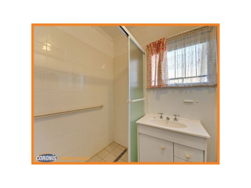 81 Eleventh Avenue, Kedron QLD 4031