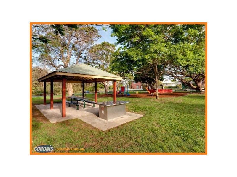 81 Eleventh Avenue, Kedron QLD 4031